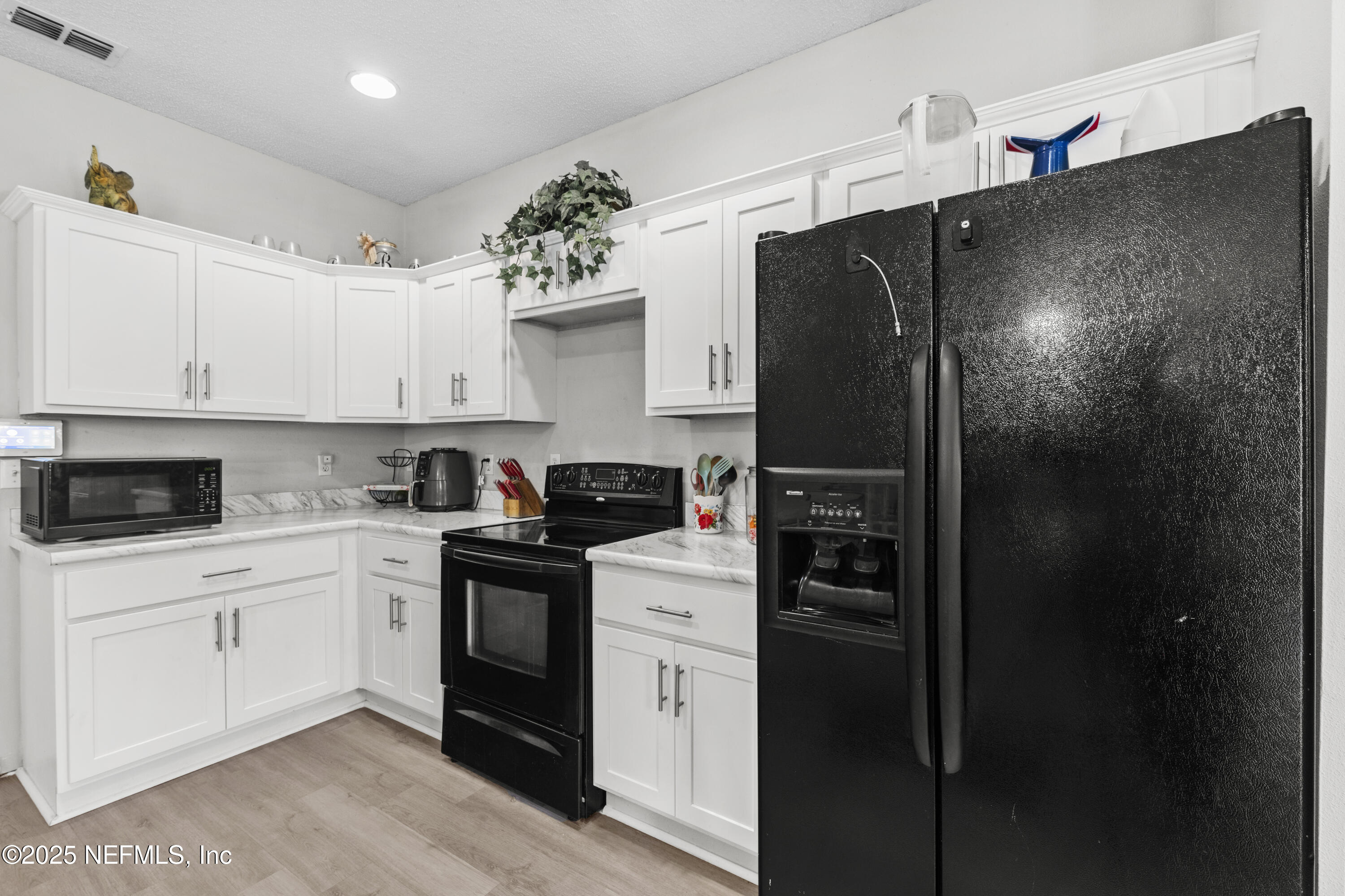 3124 TOWER OAKS Drive