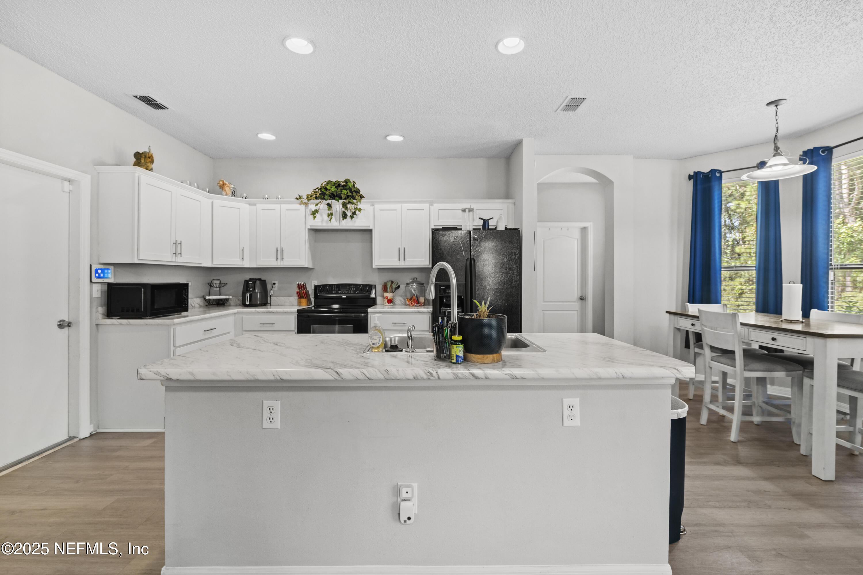 3124 TOWER OAKS Drive