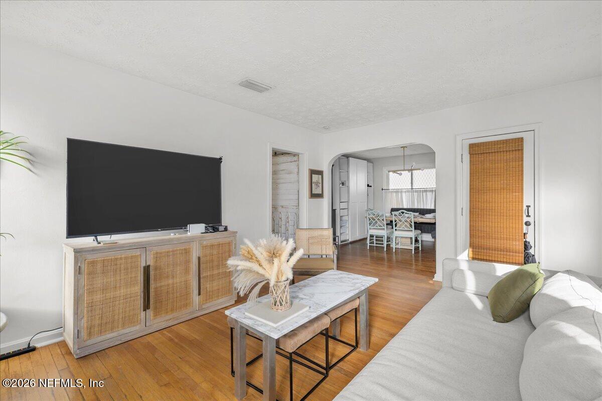 5321 FREMONT Street