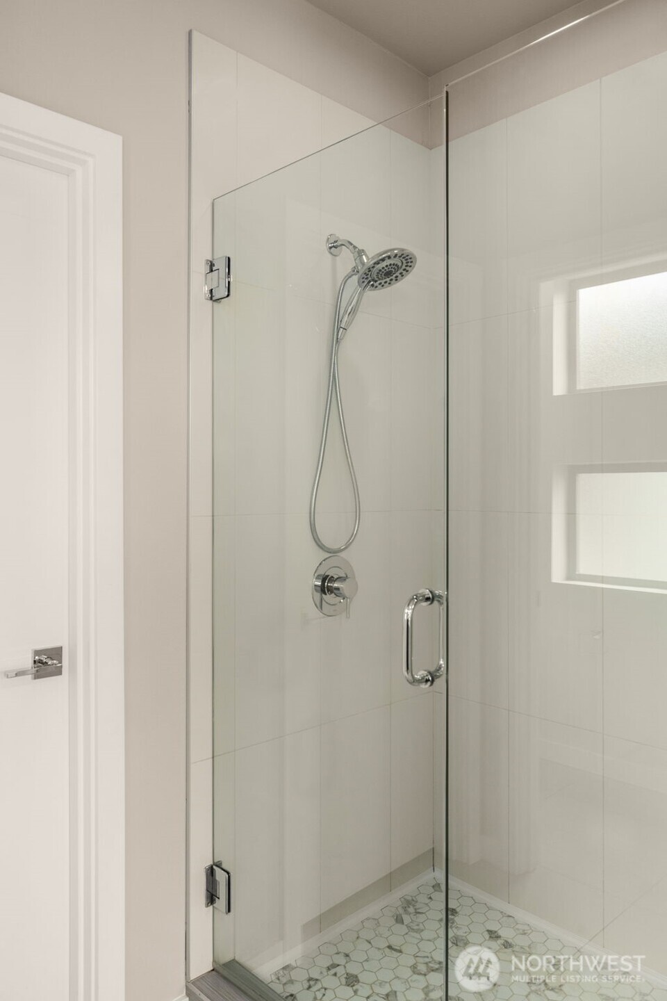 16329 Main View Lane NE