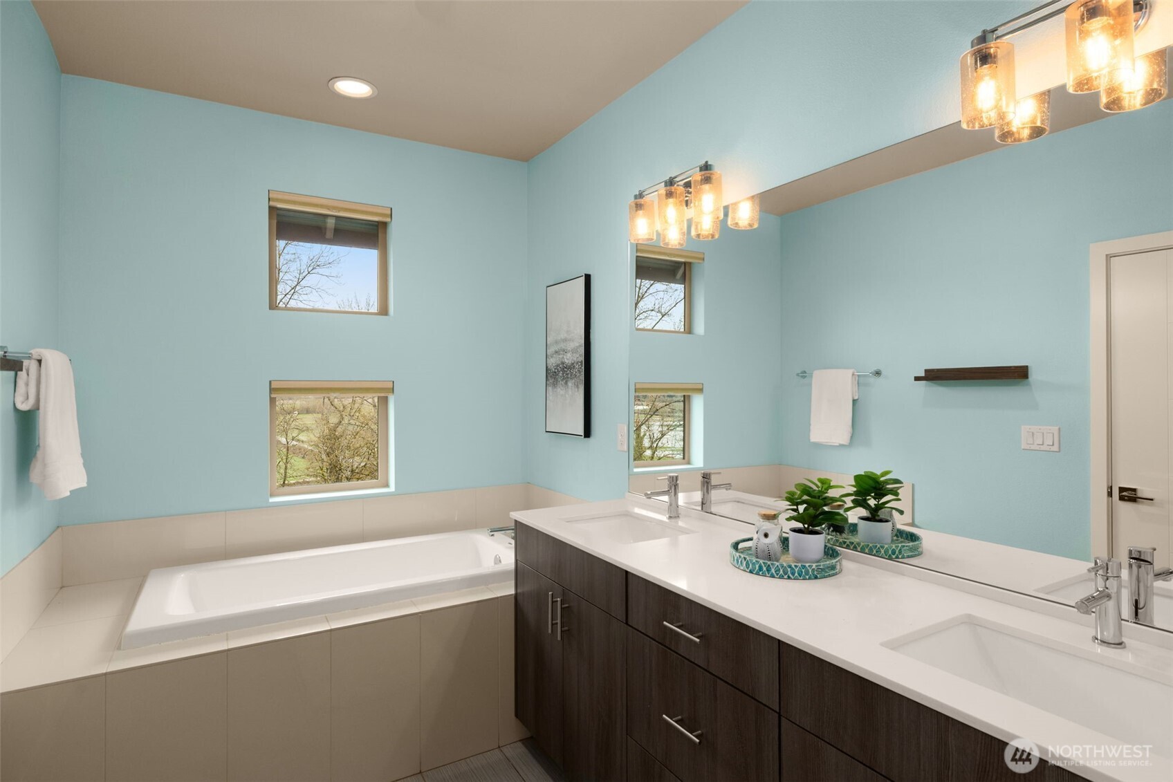 16329 Main View Lane NE