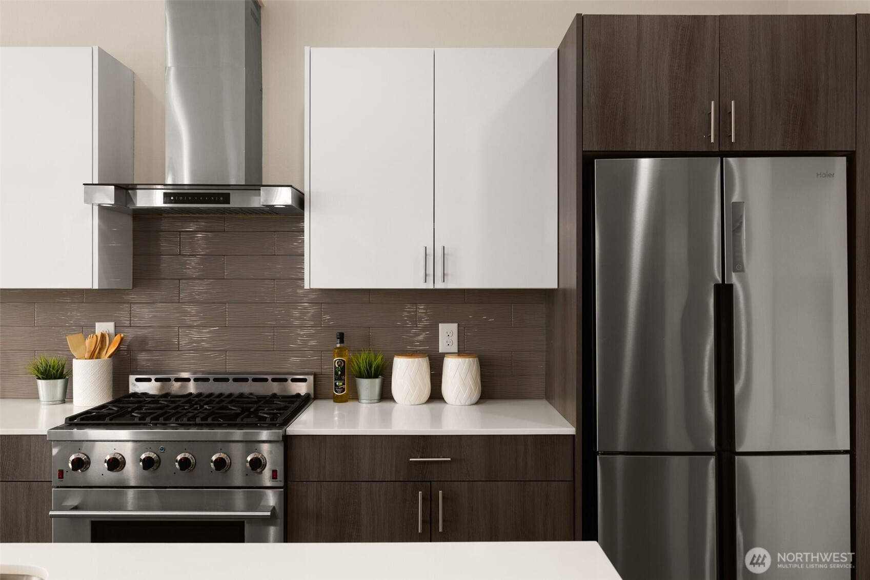 16329 Main View Lane NE