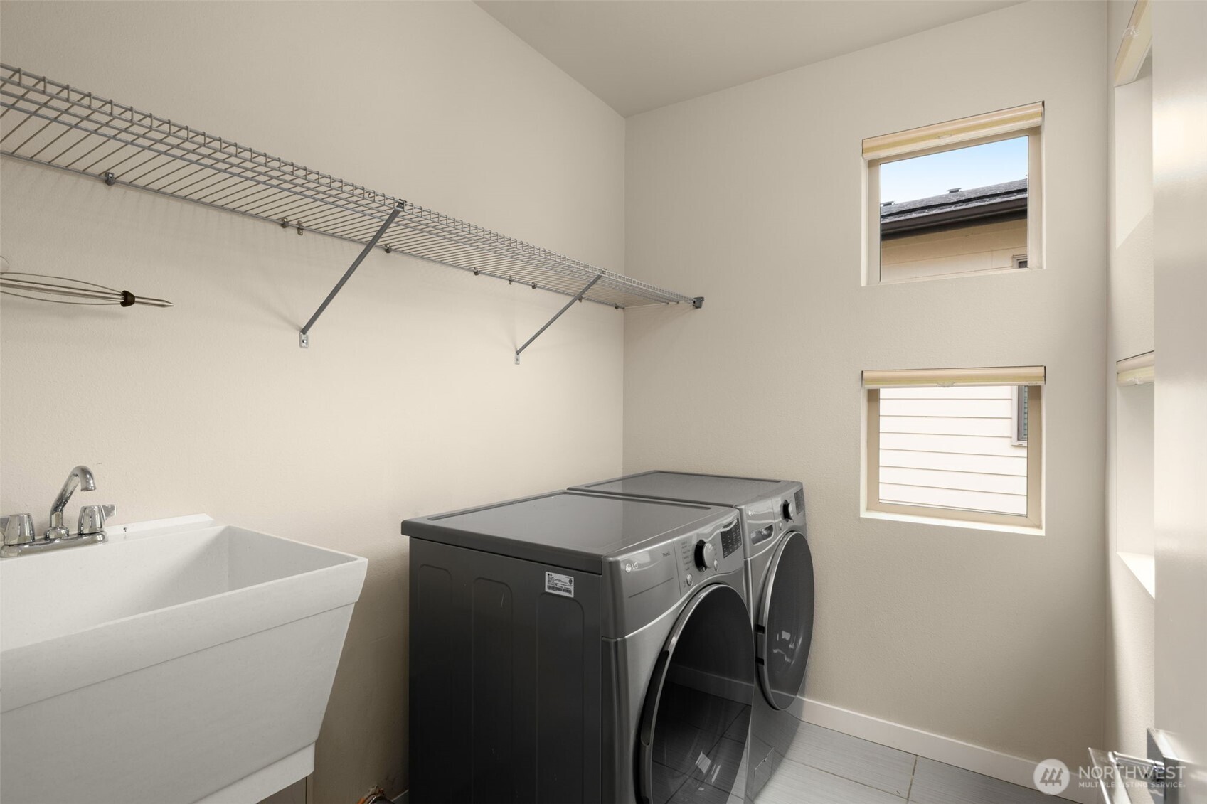 16329 Main View Lane NE