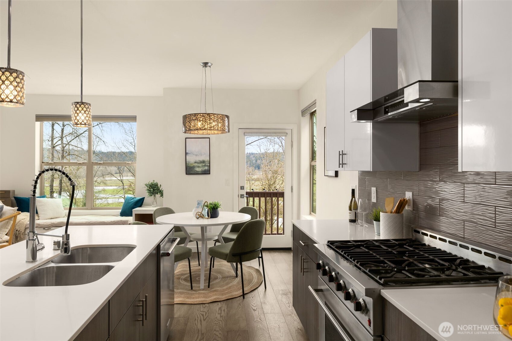 16329 Main View Lane NE