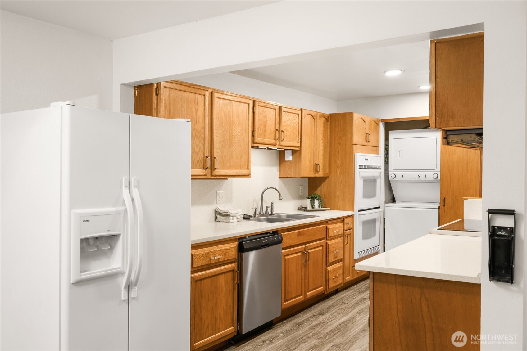 1019 156th Avenue NE Unit: B2