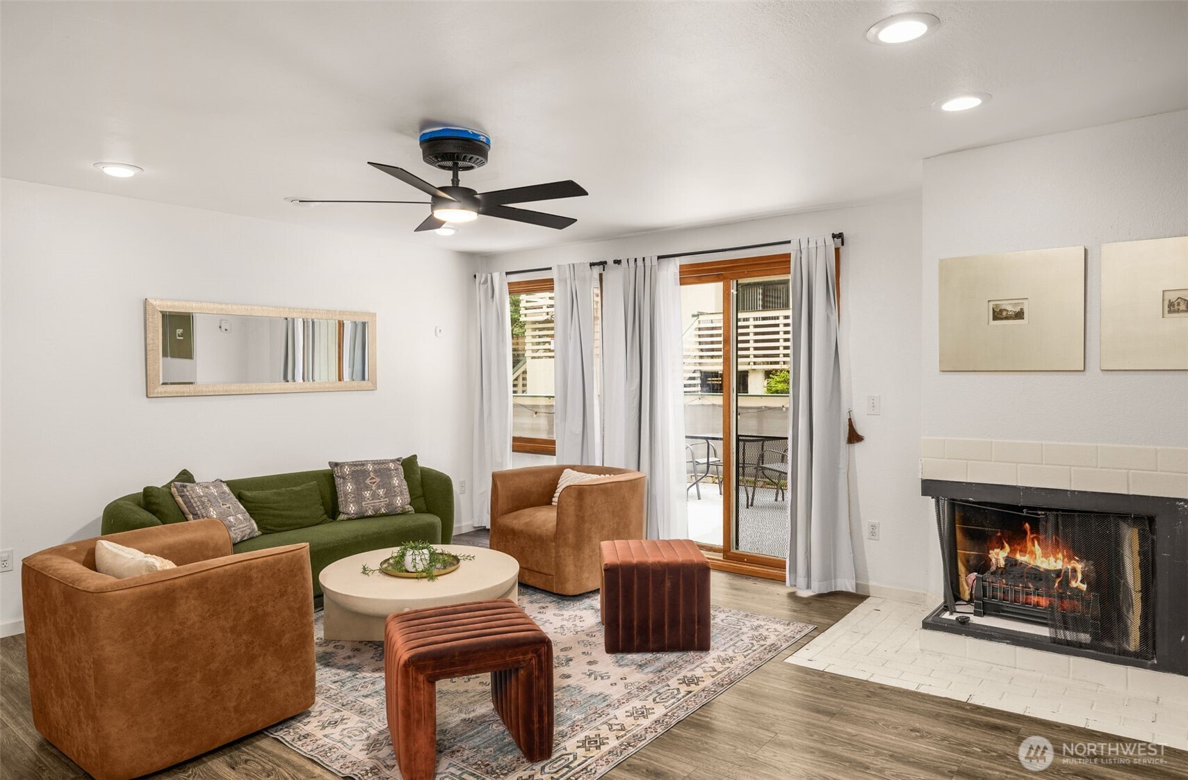 1019 156th Avenue NE Unit: B2