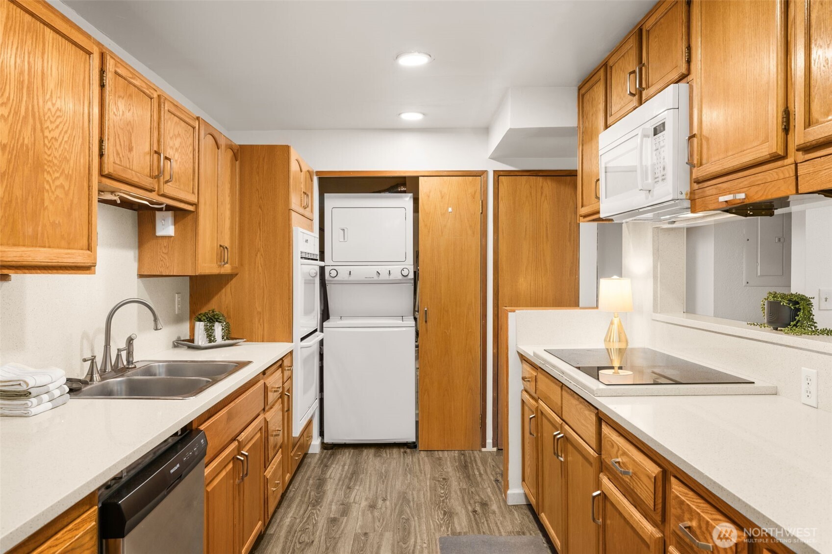 1019 156th Avenue NE Unit: B2
