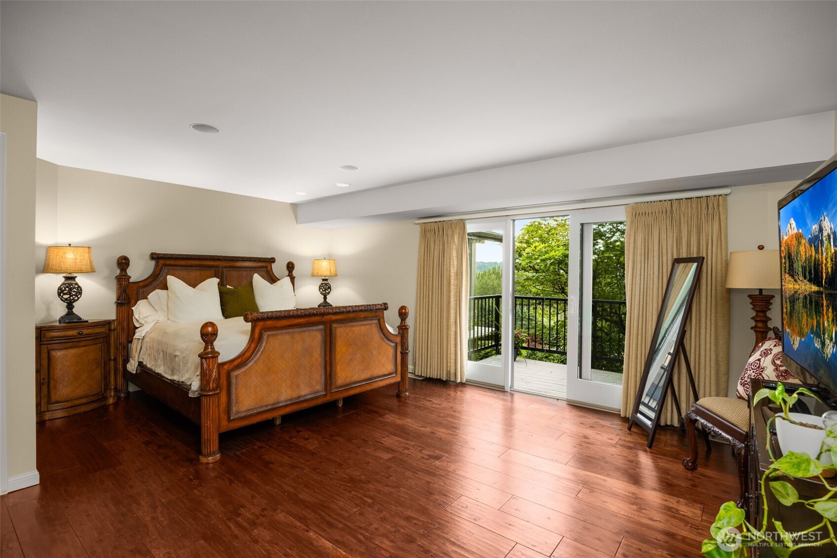 13244 Woodinville-Redmond Road NE