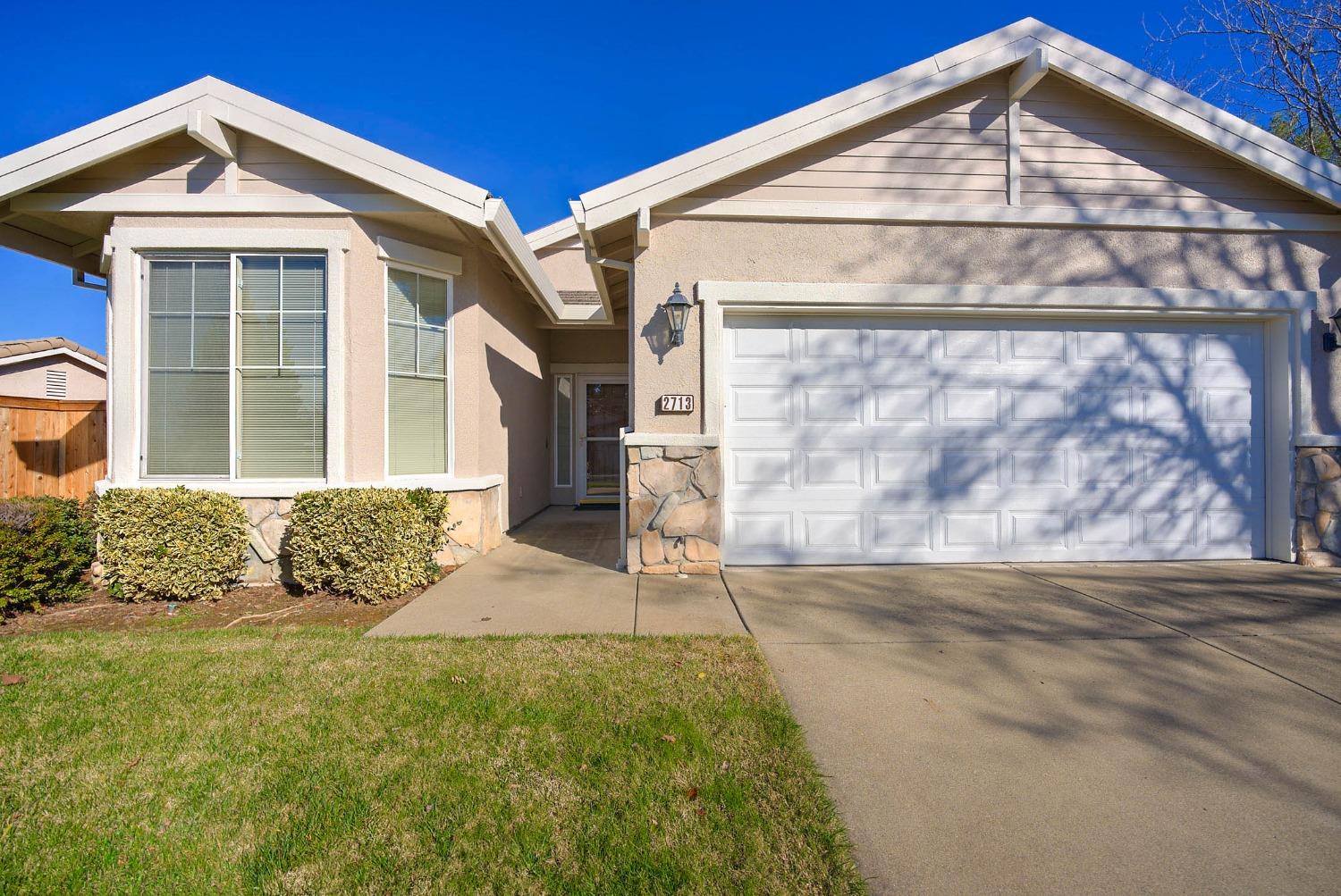 2713 Lariat Court