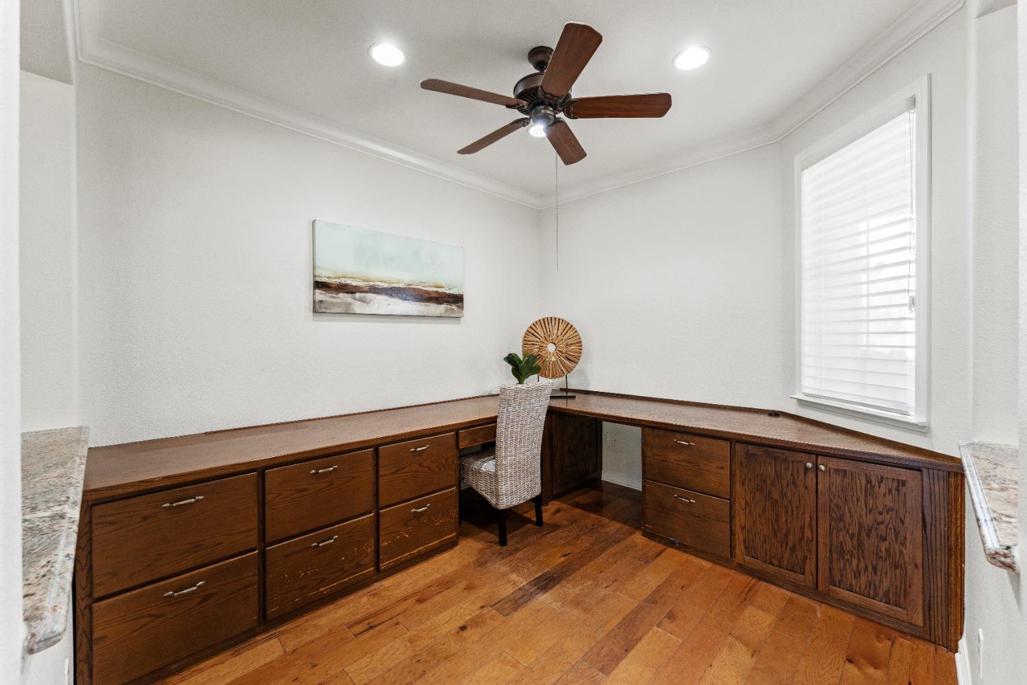 1800 Stone House Lane