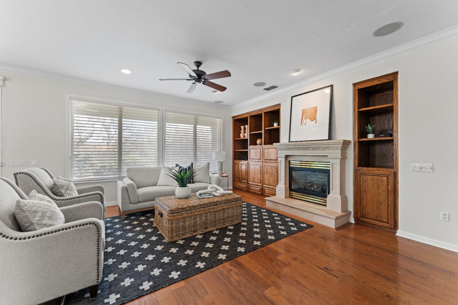 1800 Stone House Lane