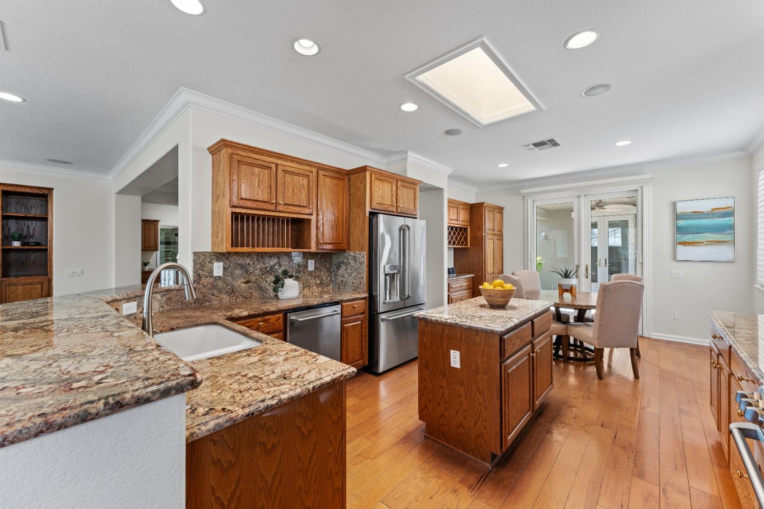 1800 Stone House Lane