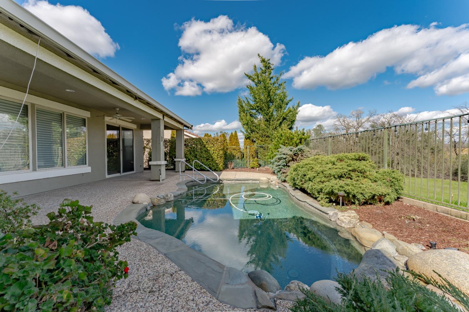 1800 Stone House Lane