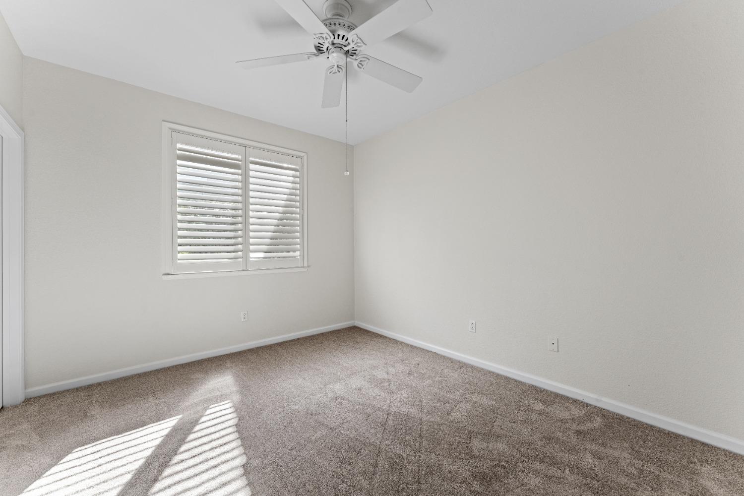 1800 Stone House Lane