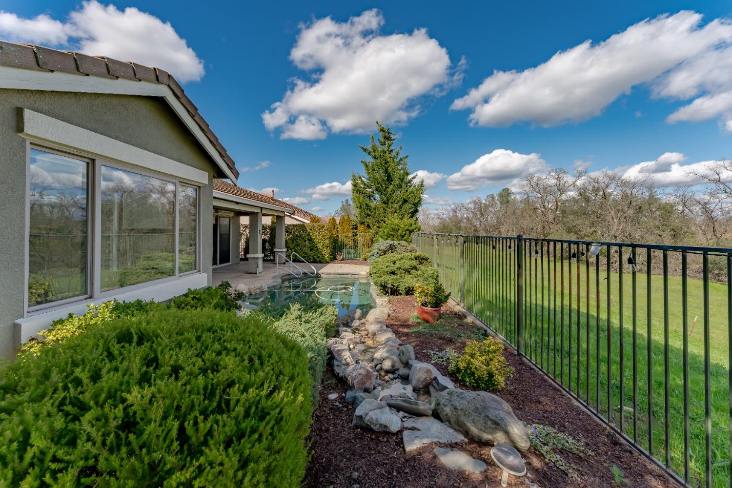 1800 Stone House Lane