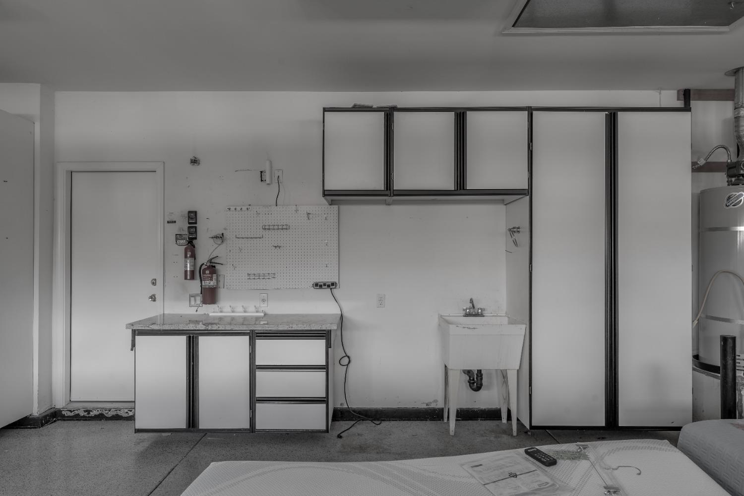 1800 Stone House Lane