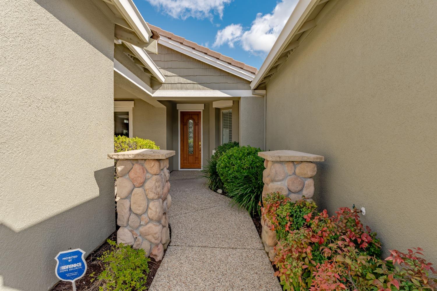 1800 Stone House Lane