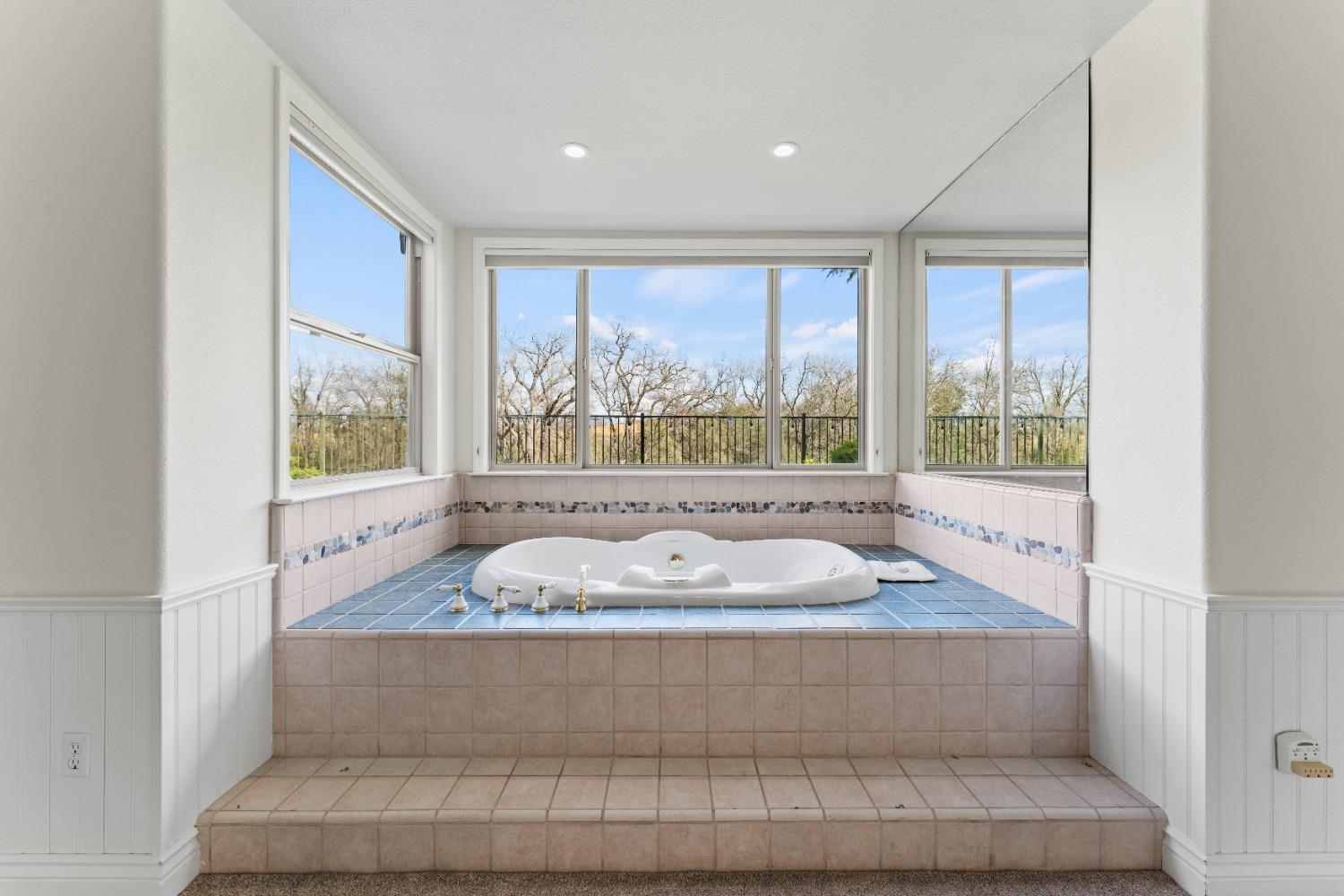 1800 Stone House Lane