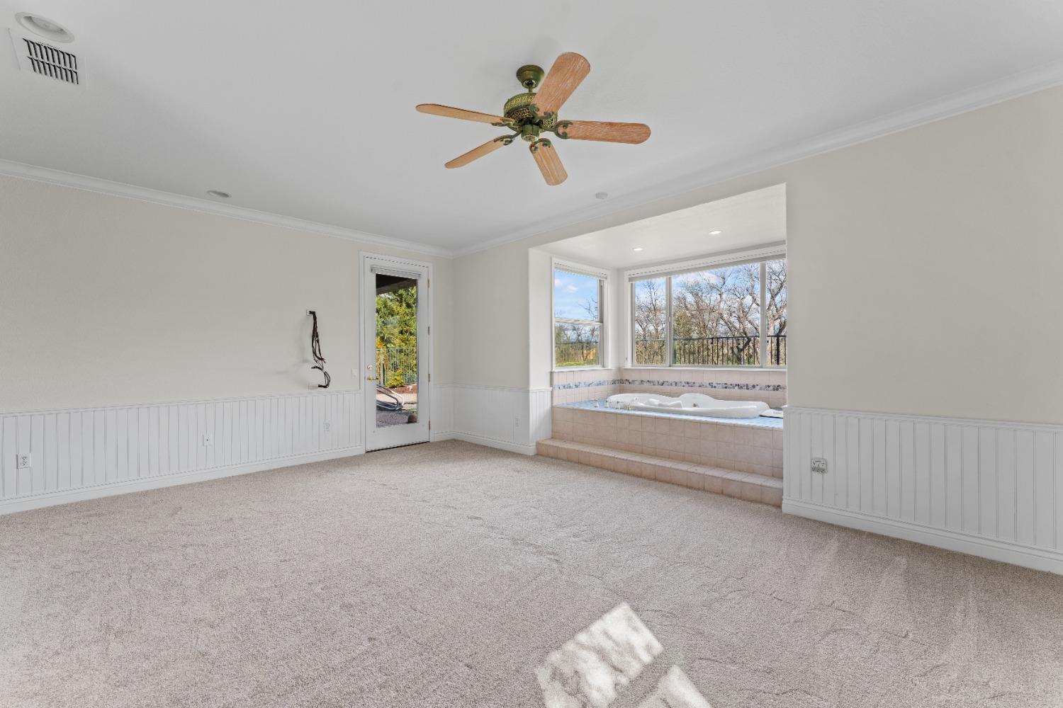 1800 Stone House Lane