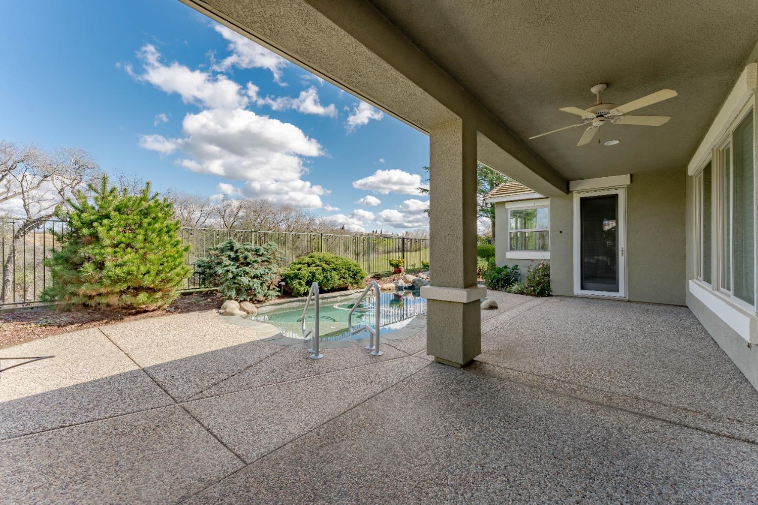 1800 Stone House Lane