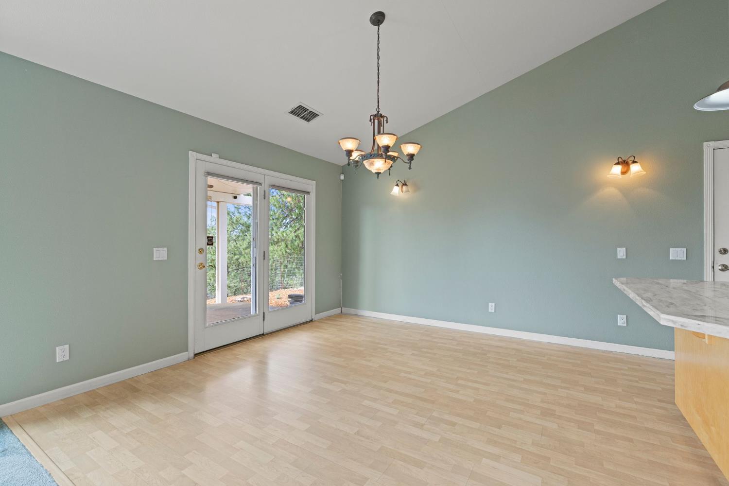 90 Edelweiss Lane