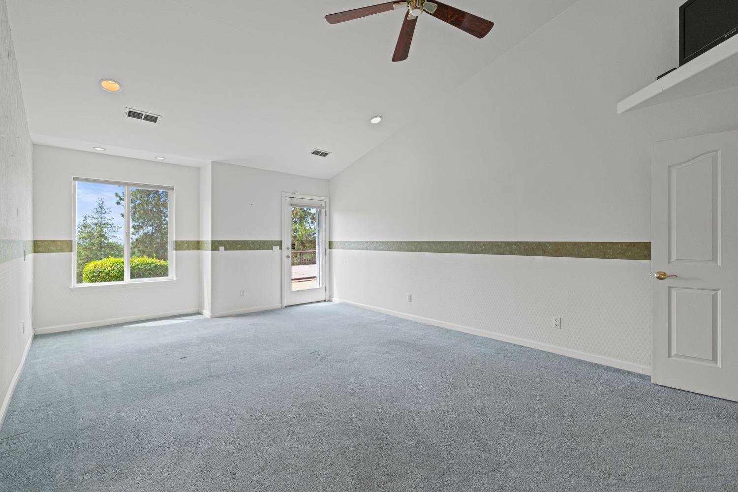 90 Edelweiss Lane