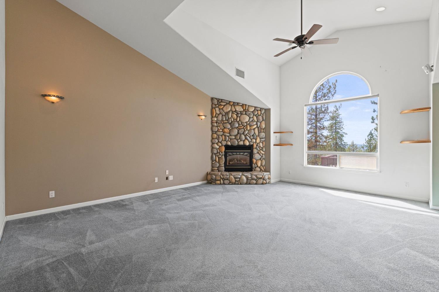 90 Edelweiss Lane
