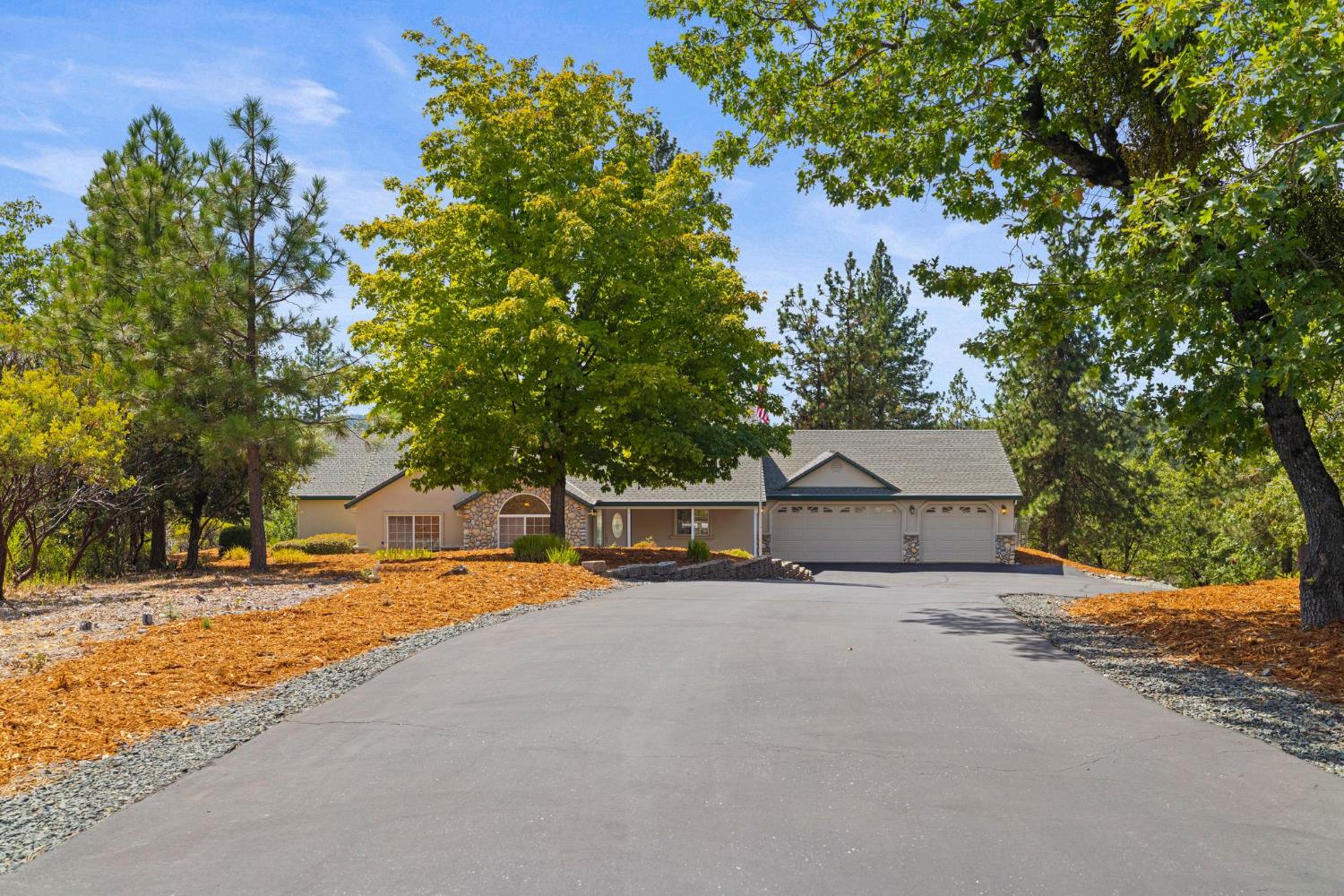 90 Edelweiss Lane
