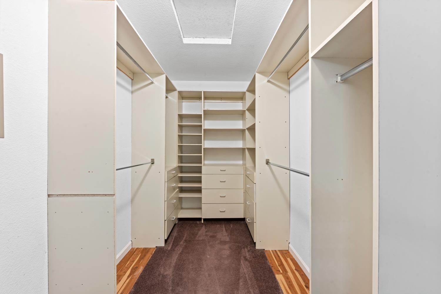 2316 Egret Court