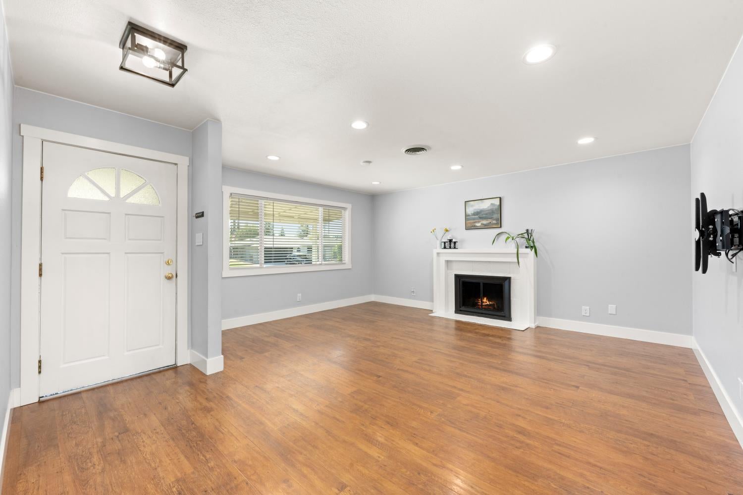 206 Dawnridge Road