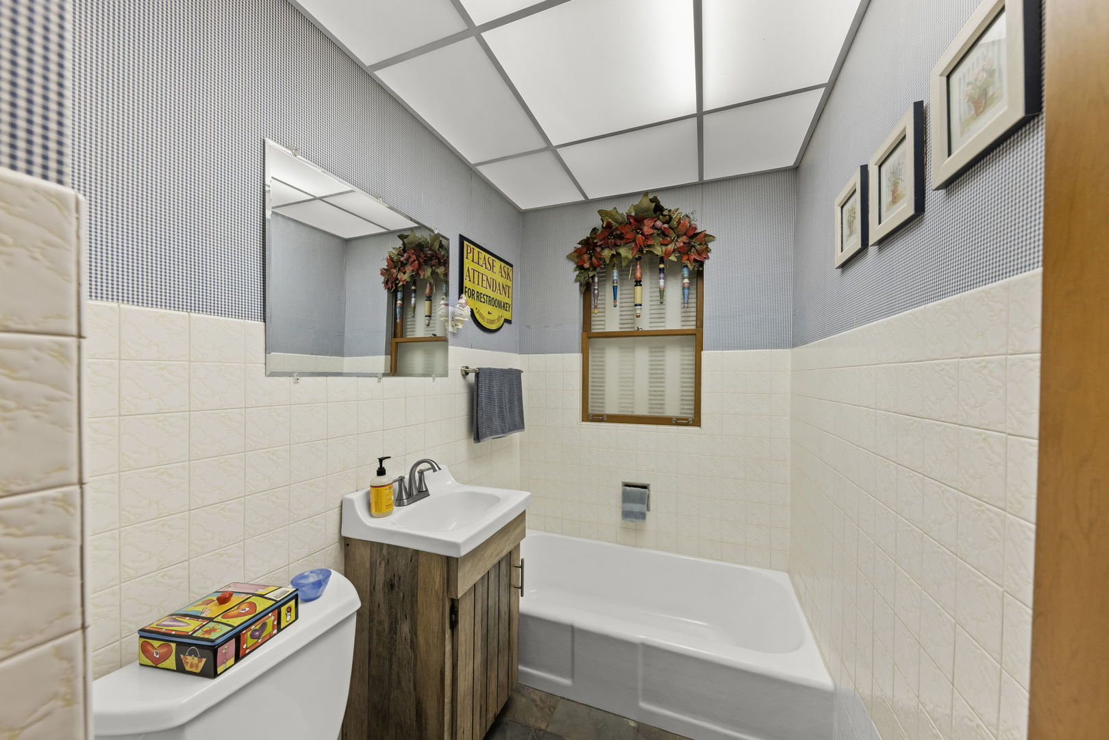 2035 Maple Road