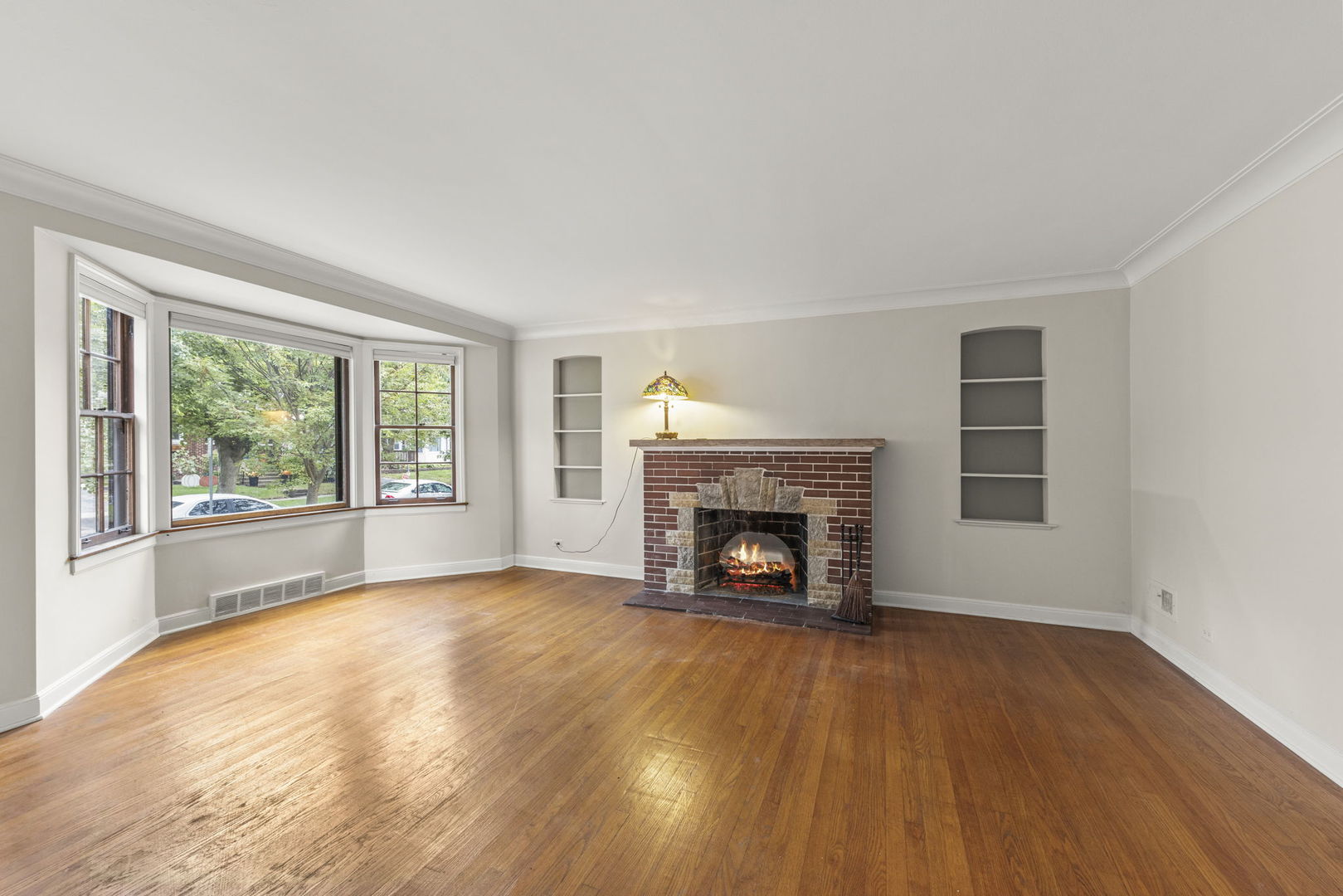 18021 Gottschalk Avenue