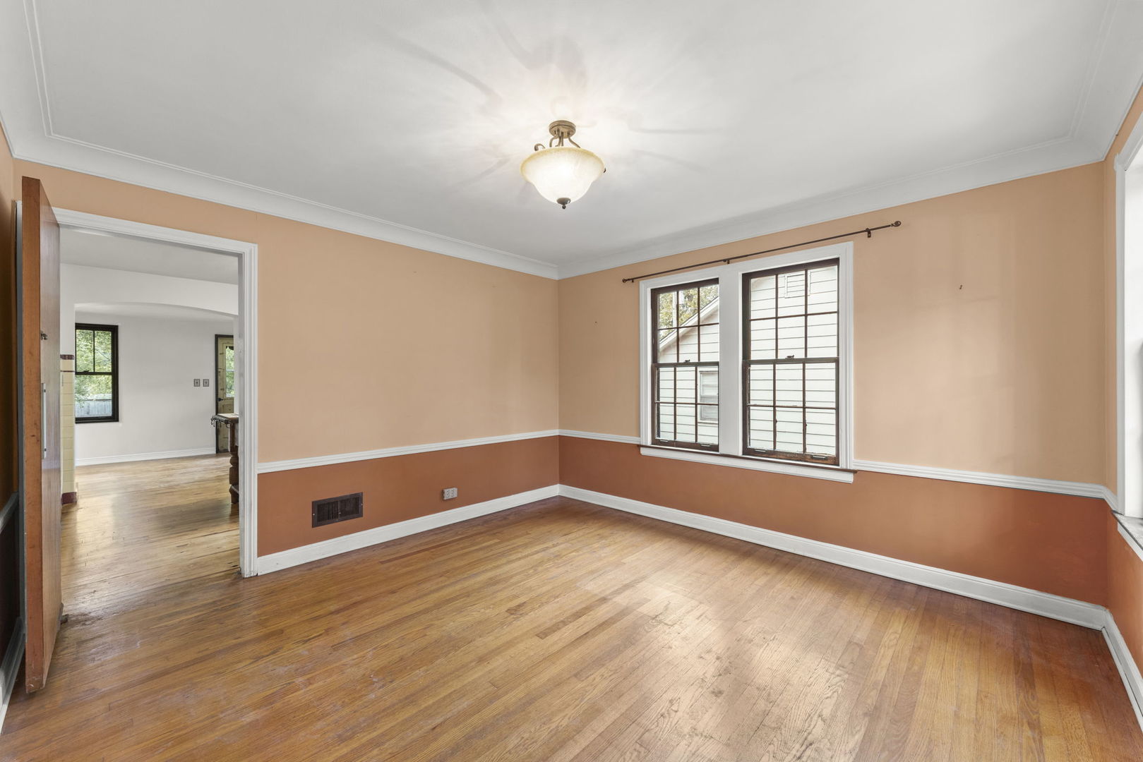 18021 Gottschalk Avenue