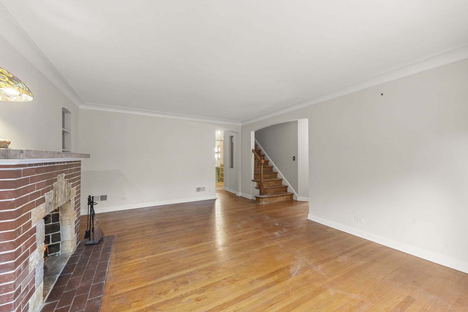 18021 Gottschalk Avenue