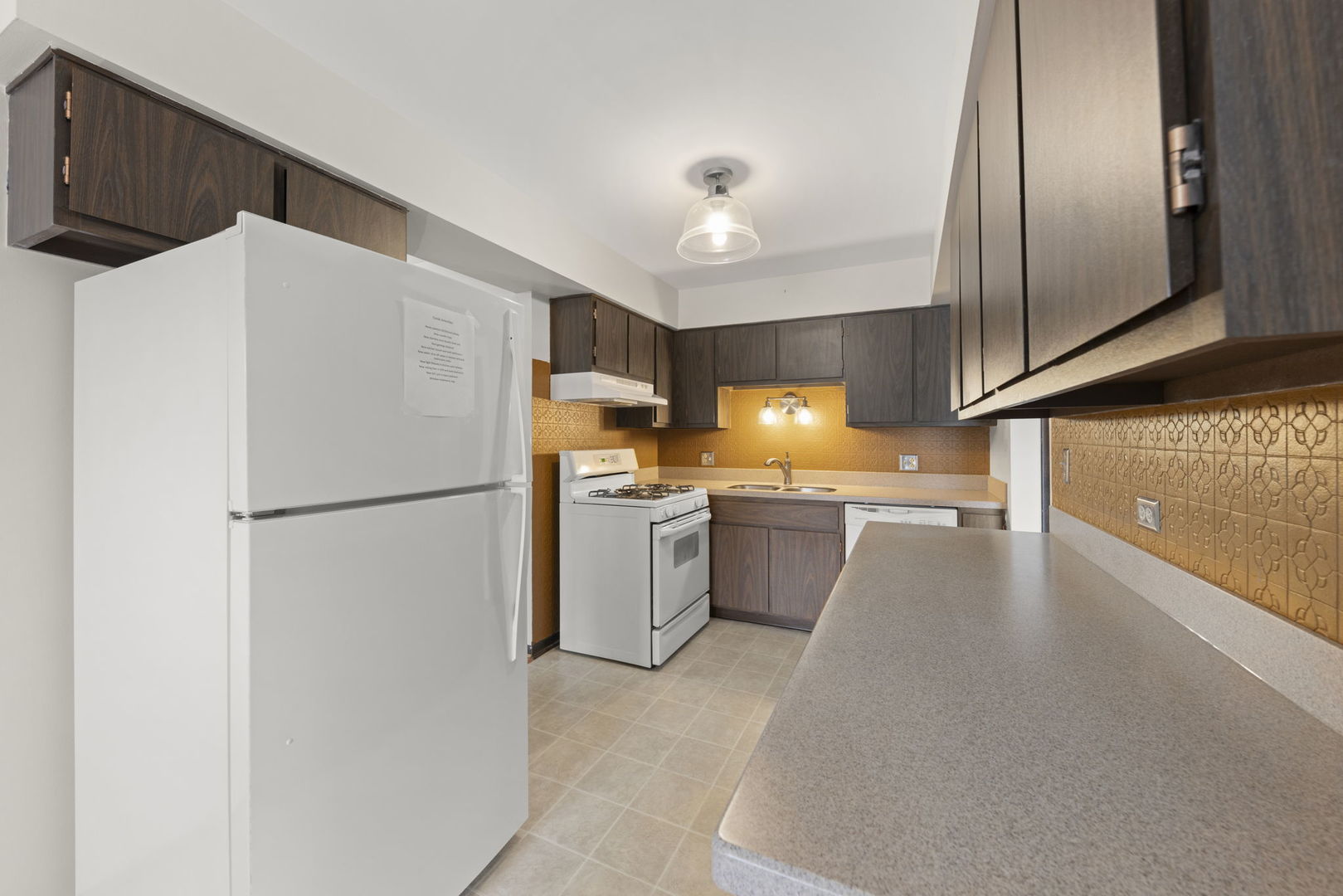 18223 Hart Drive Unit: 3B