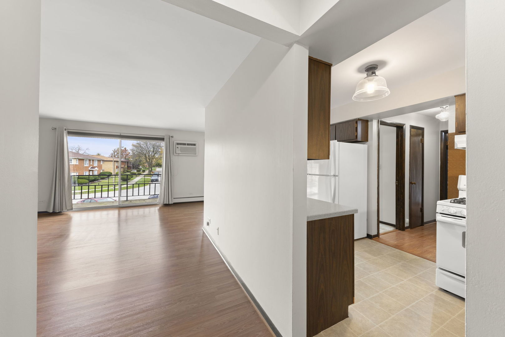 18223 Hart Drive Unit: 3B
