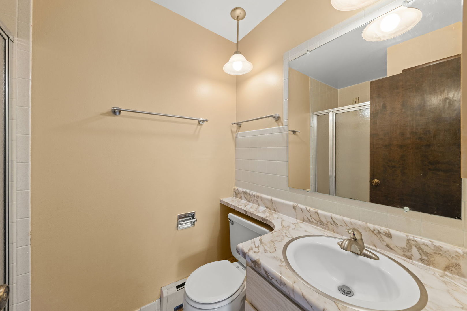 18223 Hart Drive Unit: 3B