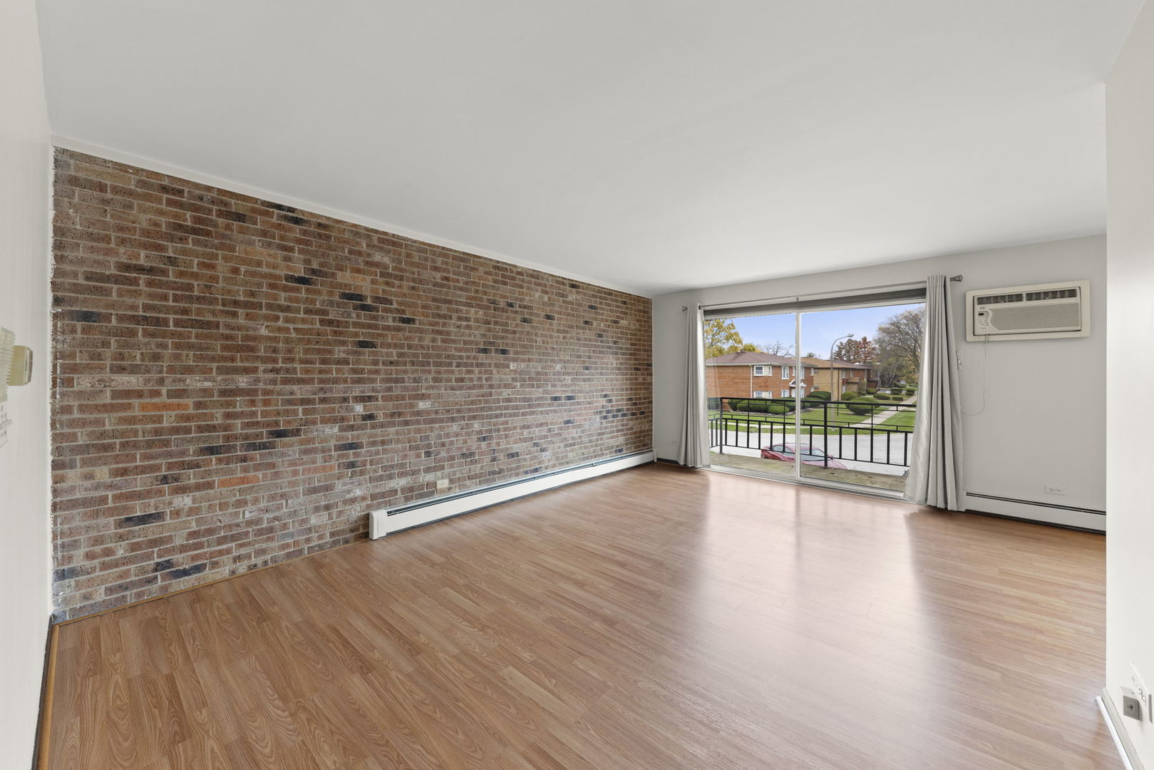 18223 Hart Drive Unit: 3B