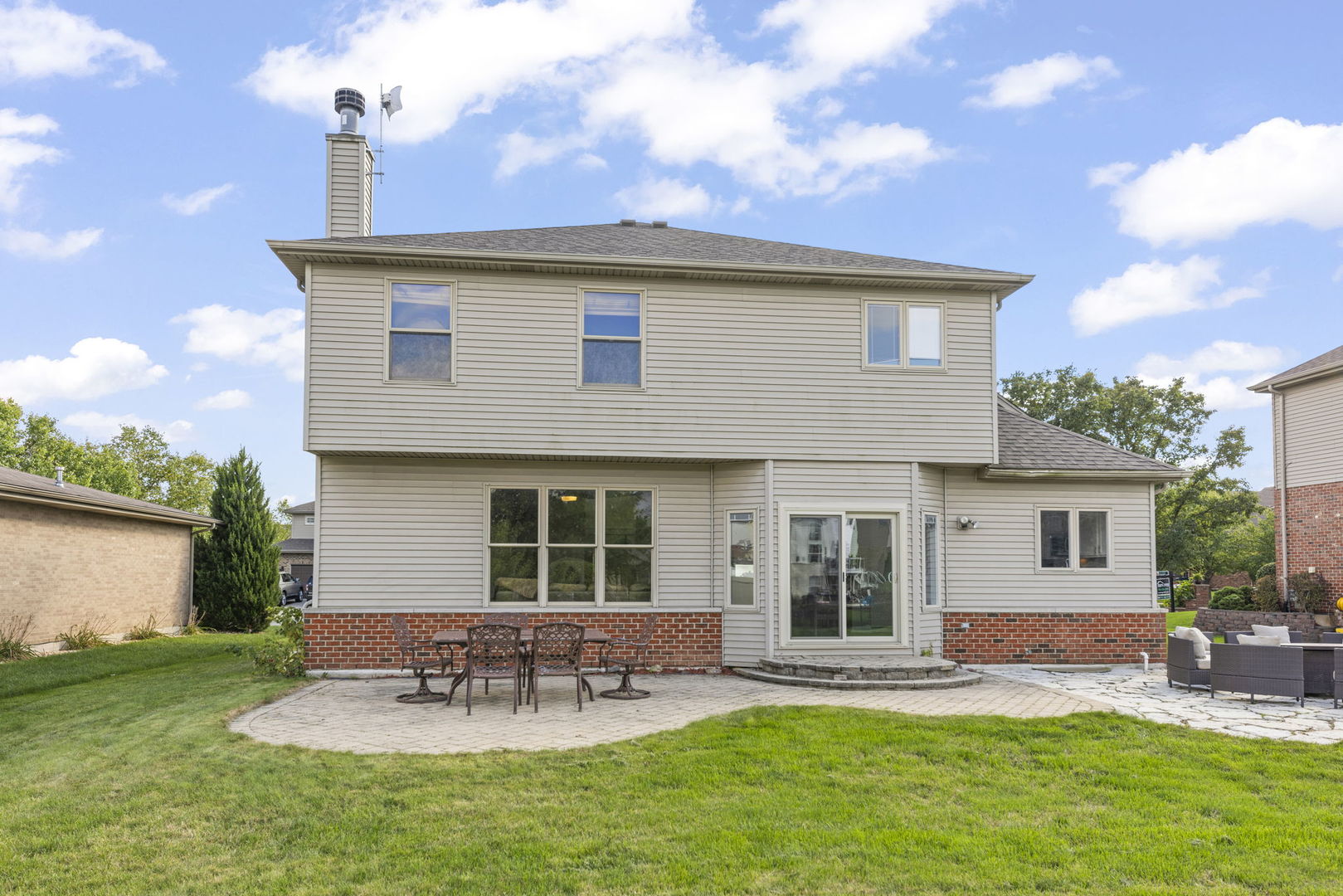 16444 Lakeside Drive