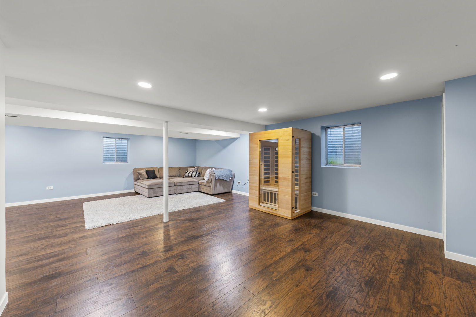 16444 Lakeside Drive