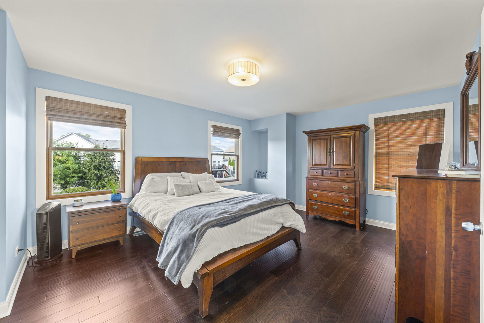 16444 Lakeside Drive
