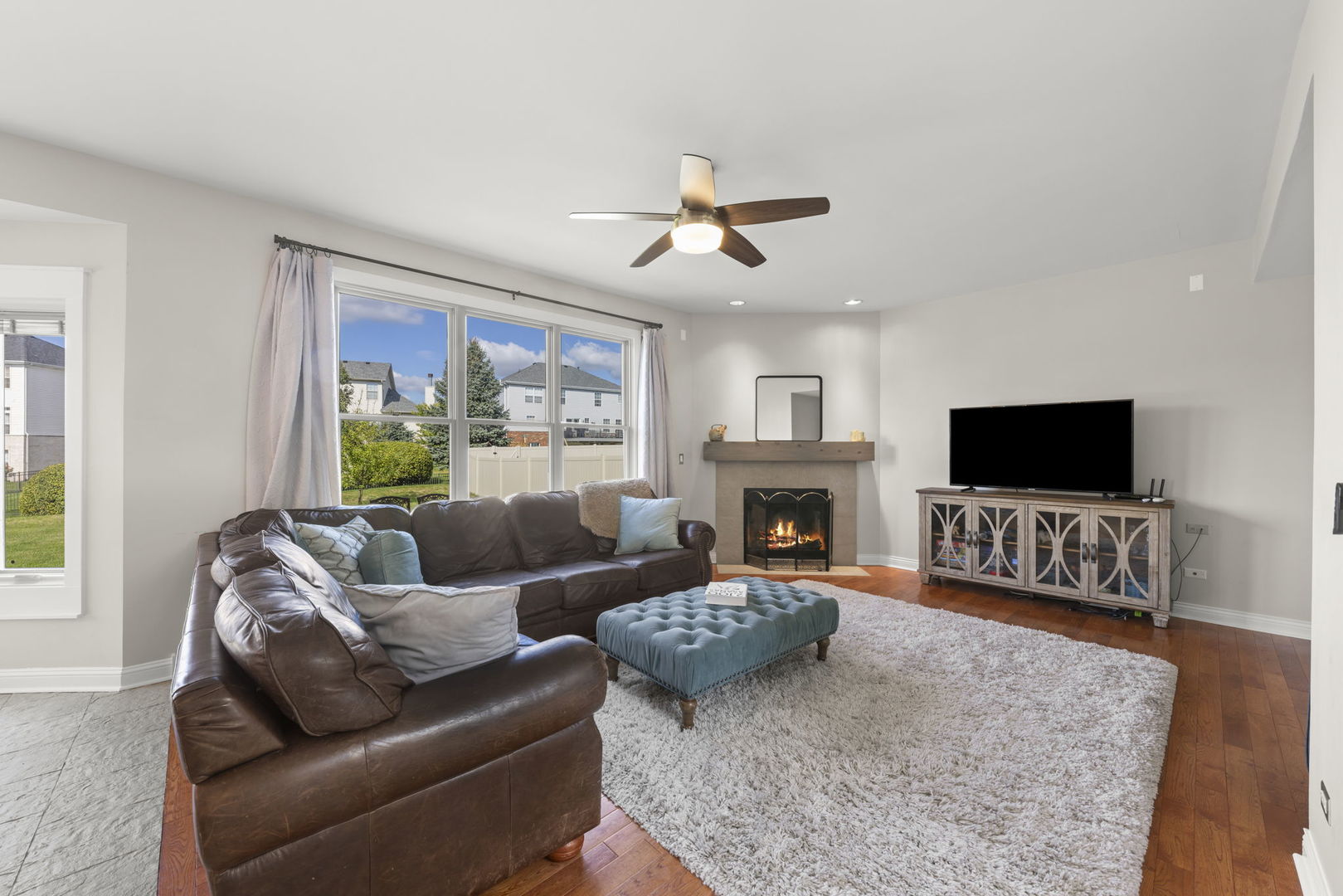 16444 Lakeside Drive