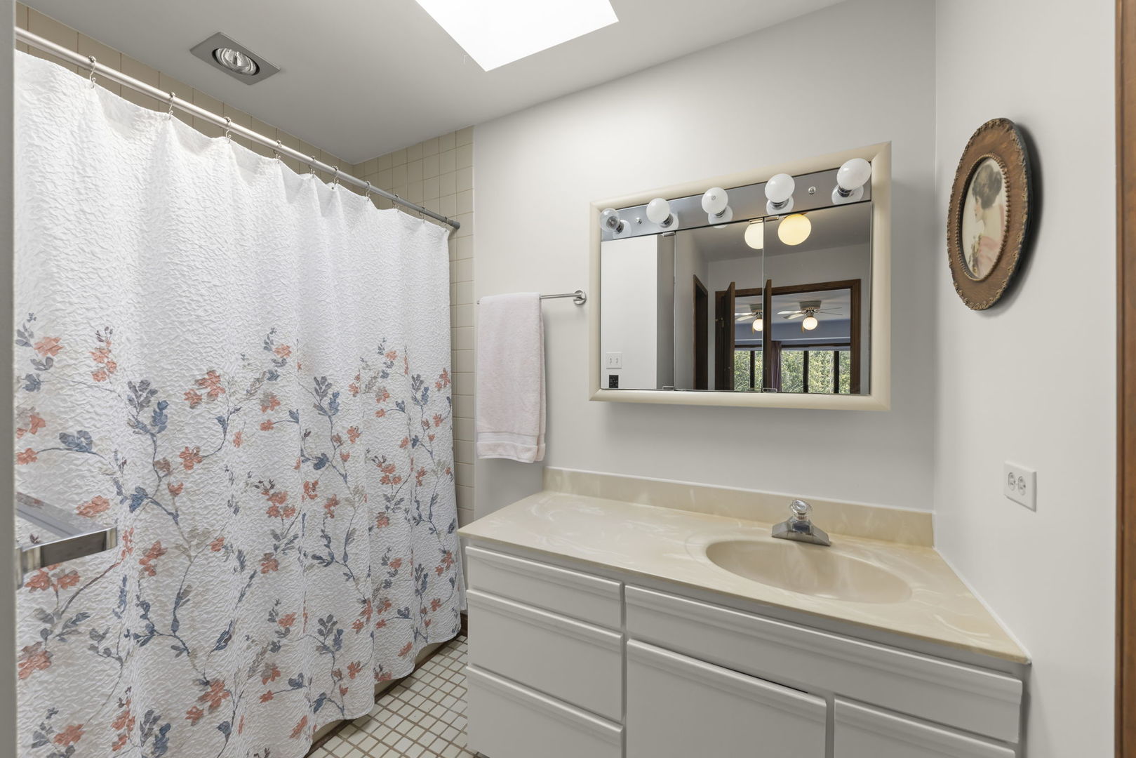 3043 Bonnie Brae