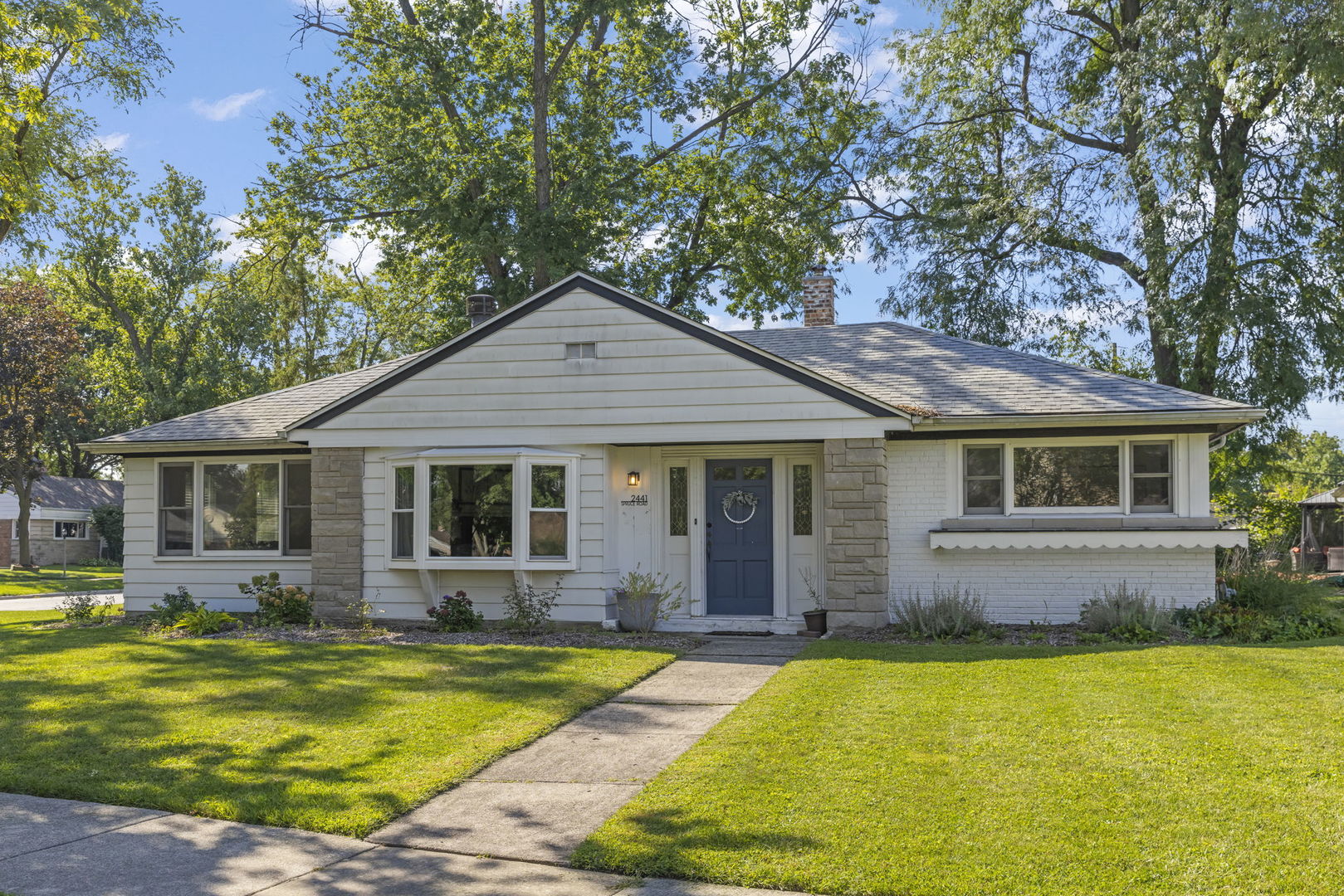 2441 Spruce Road