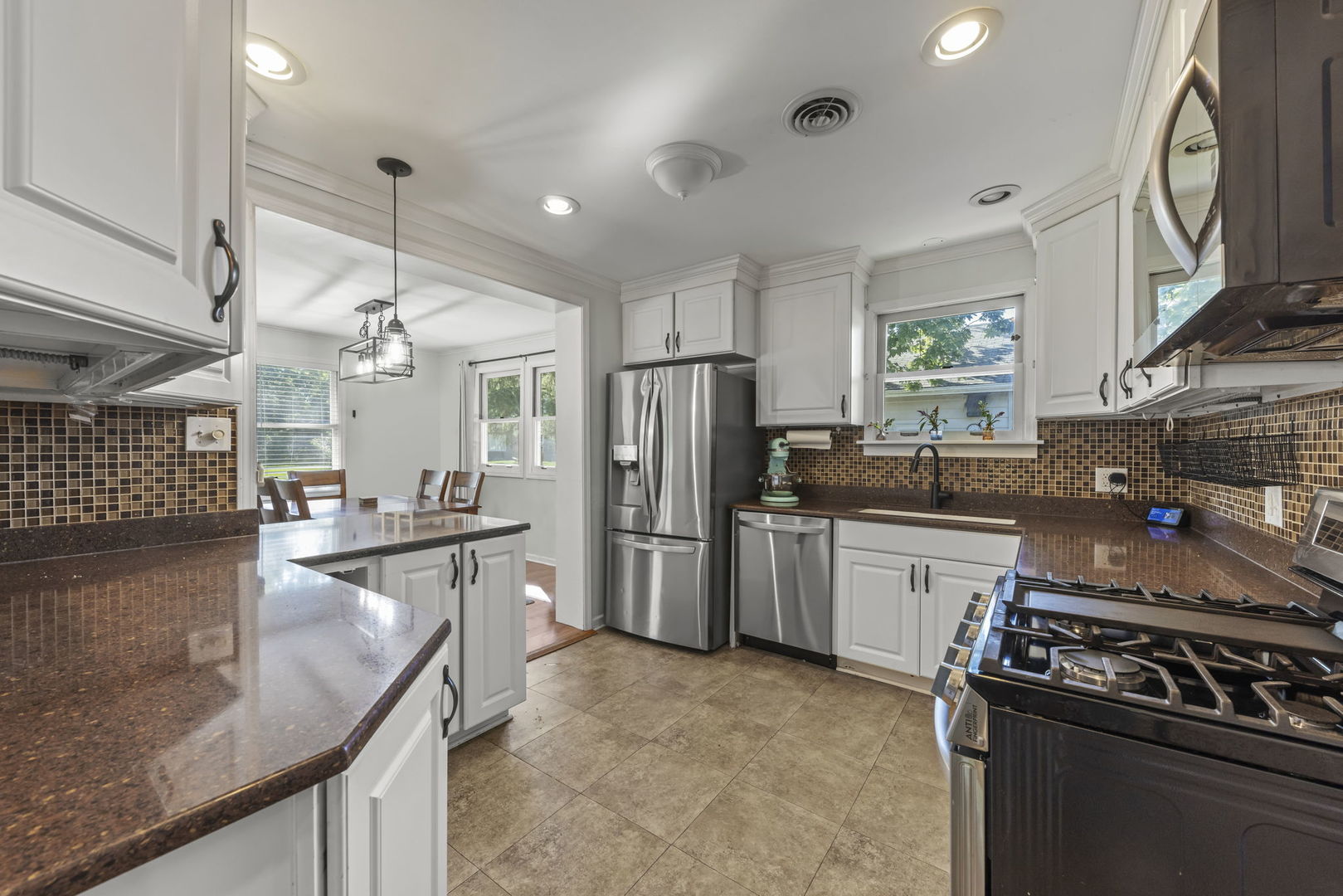 2441 Spruce Road