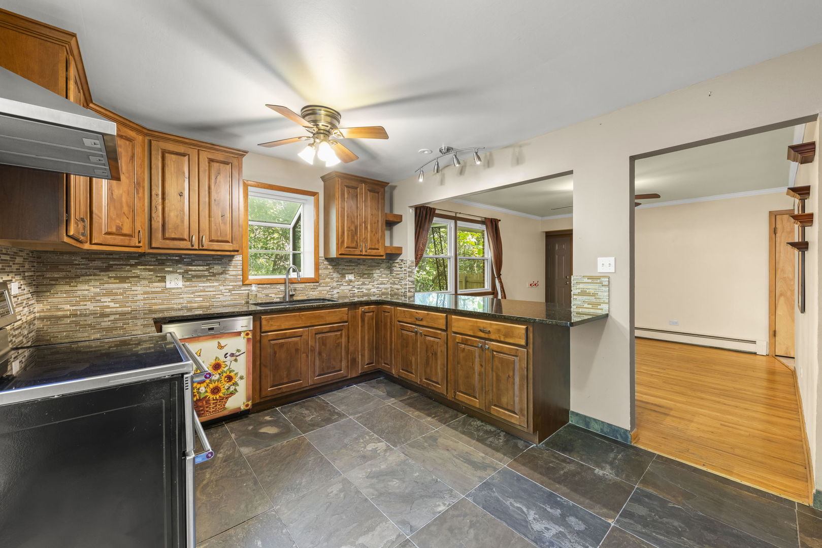 18000 Armitage Court