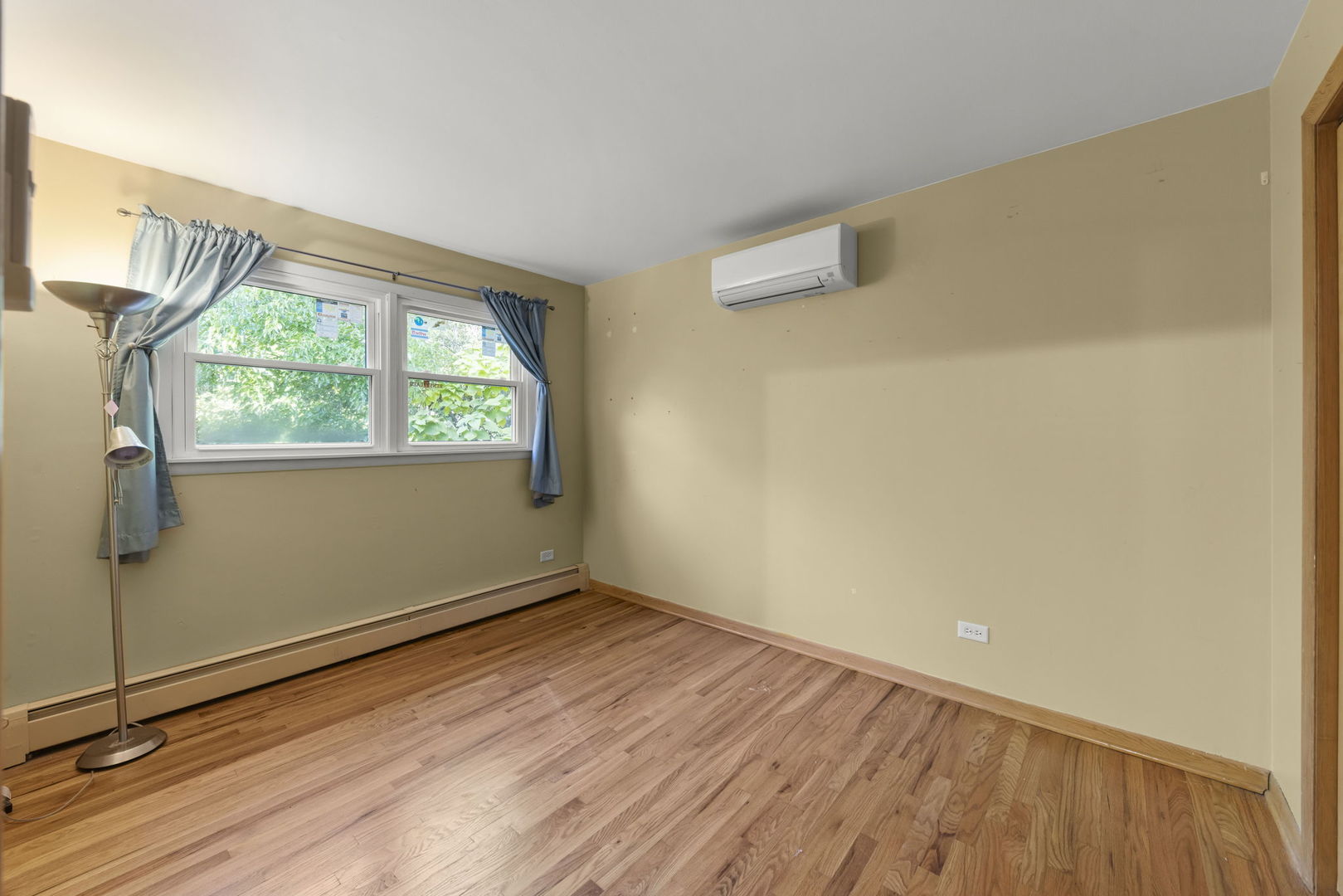 18000 Armitage Court