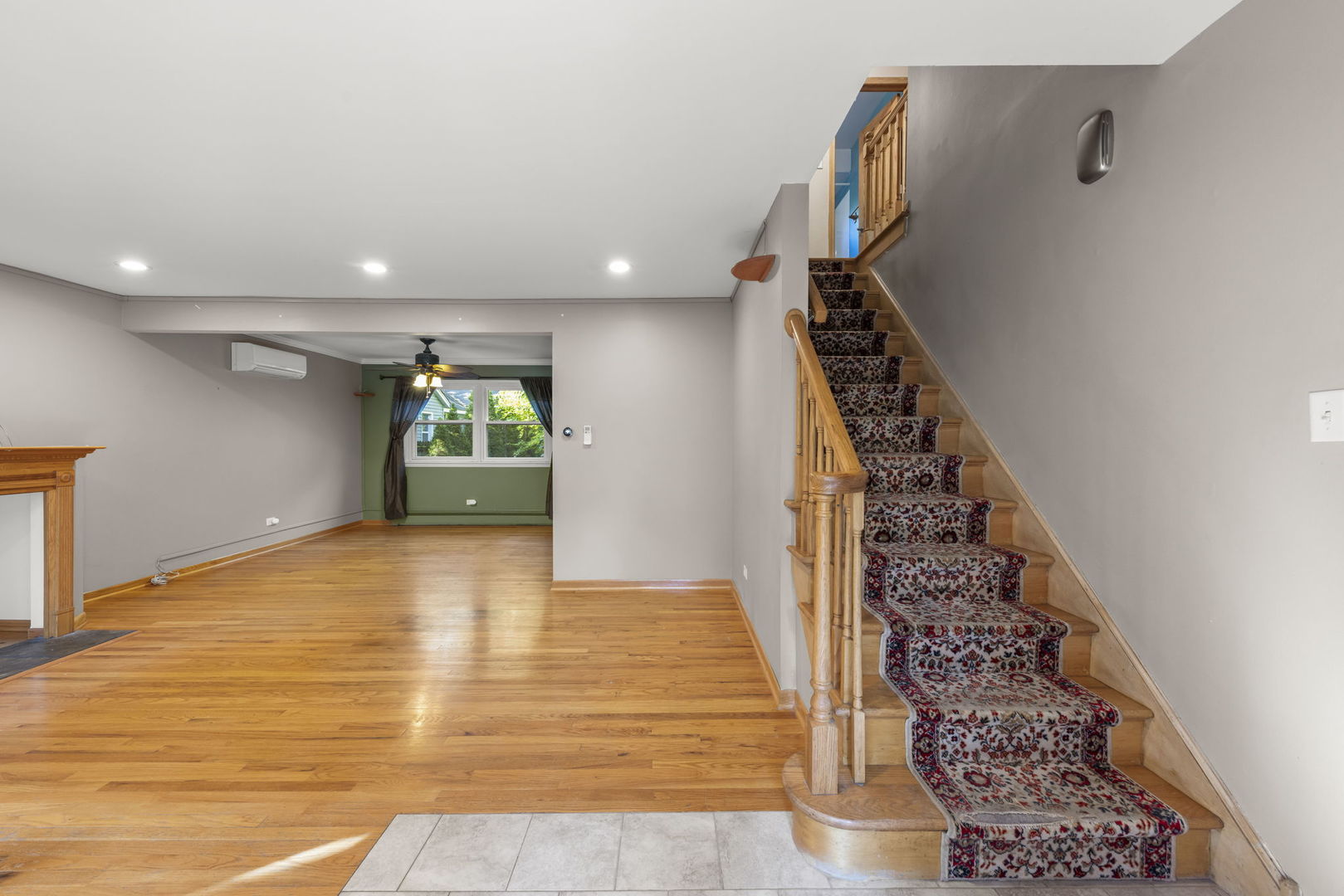 18000 Armitage Court