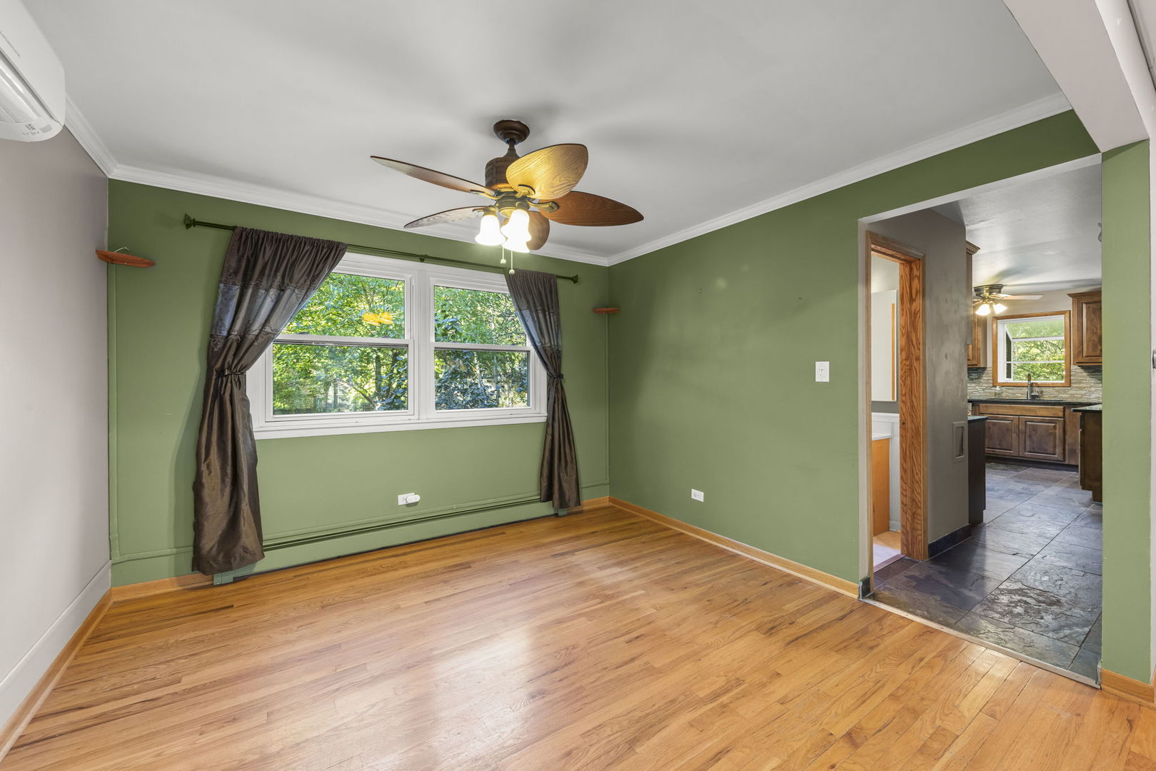 18000 Armitage Court