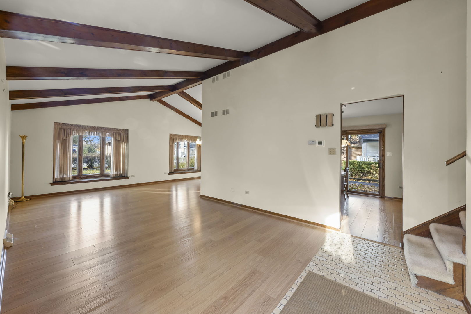 3068 Hickory Road